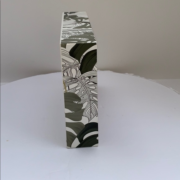 Flawless Sign - Picture 3 of 4